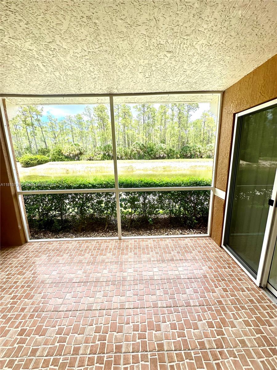 1875 Napoli Luxury - Residential