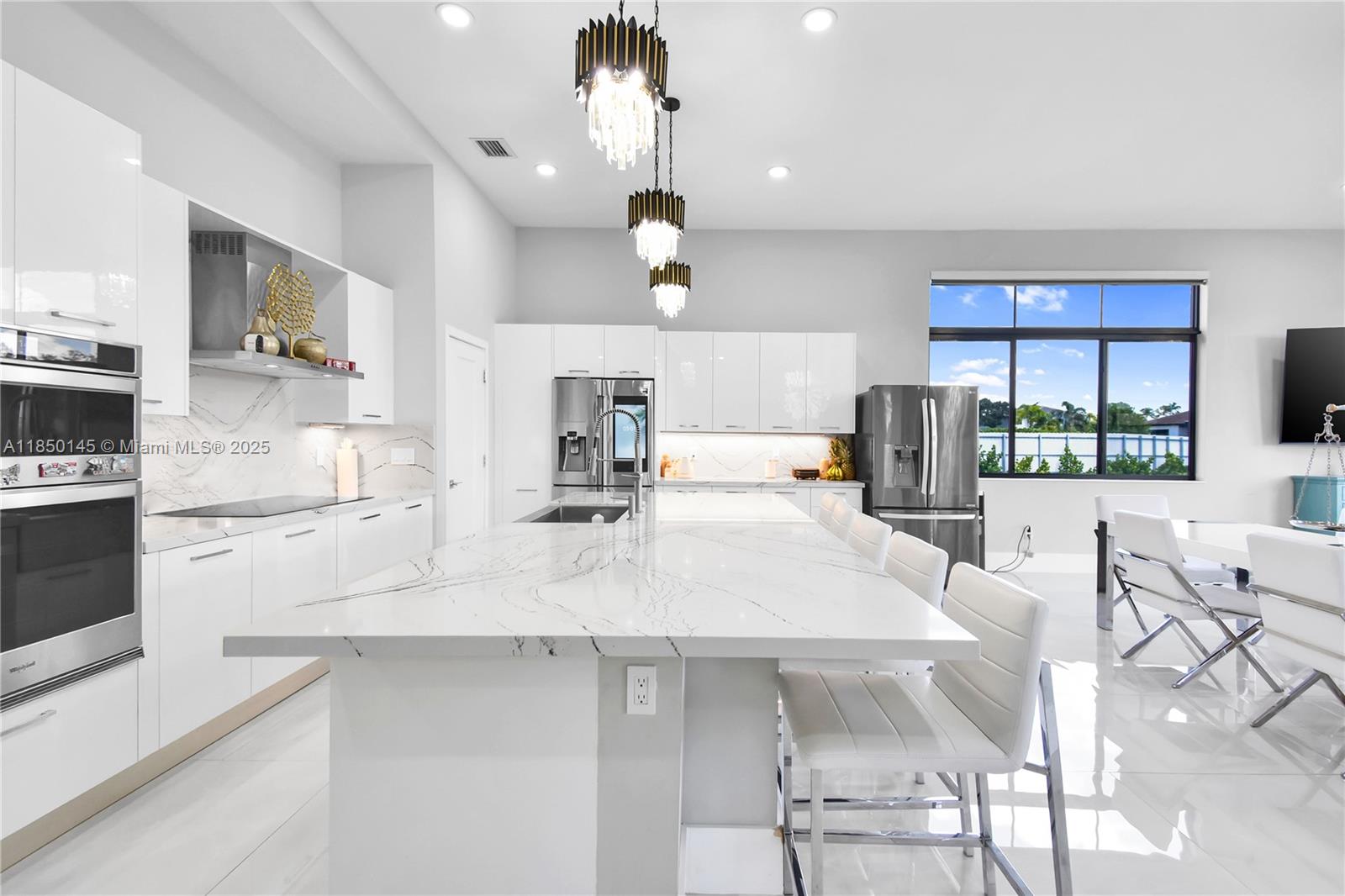 CIRCLE S ESTATES - Residential Lease