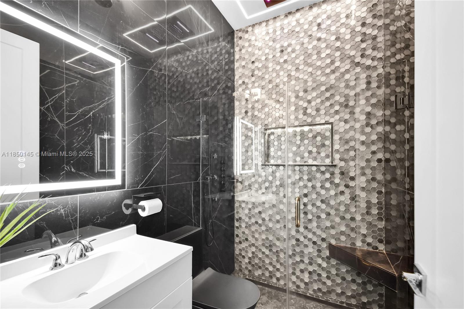 CIRCLE S ESTATES - Residential Lease