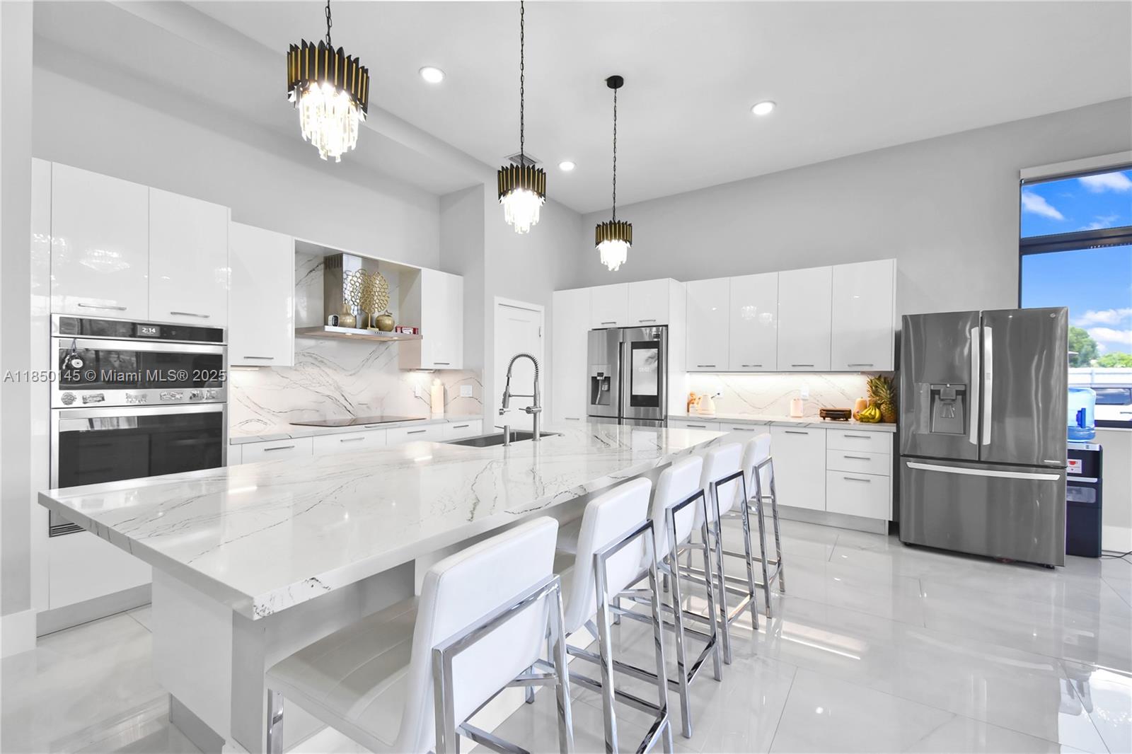 CIRCLE S ESTATES - Residential Lease