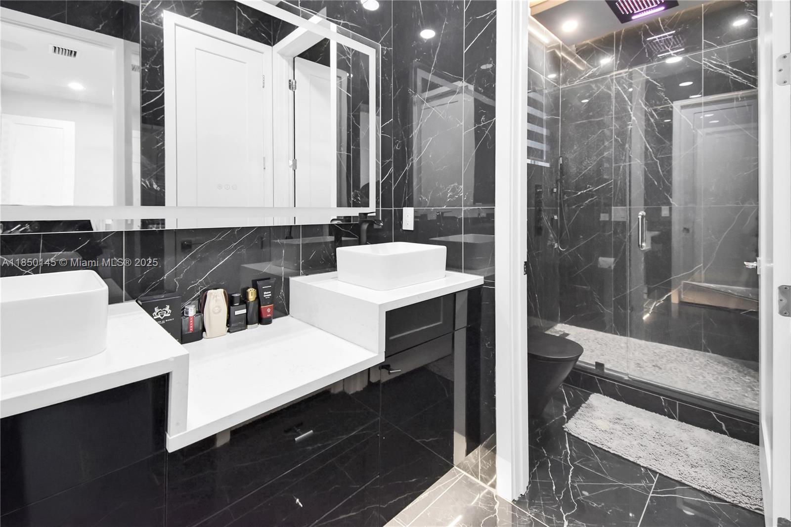 CIRCLE S ESTATES - Residential Lease