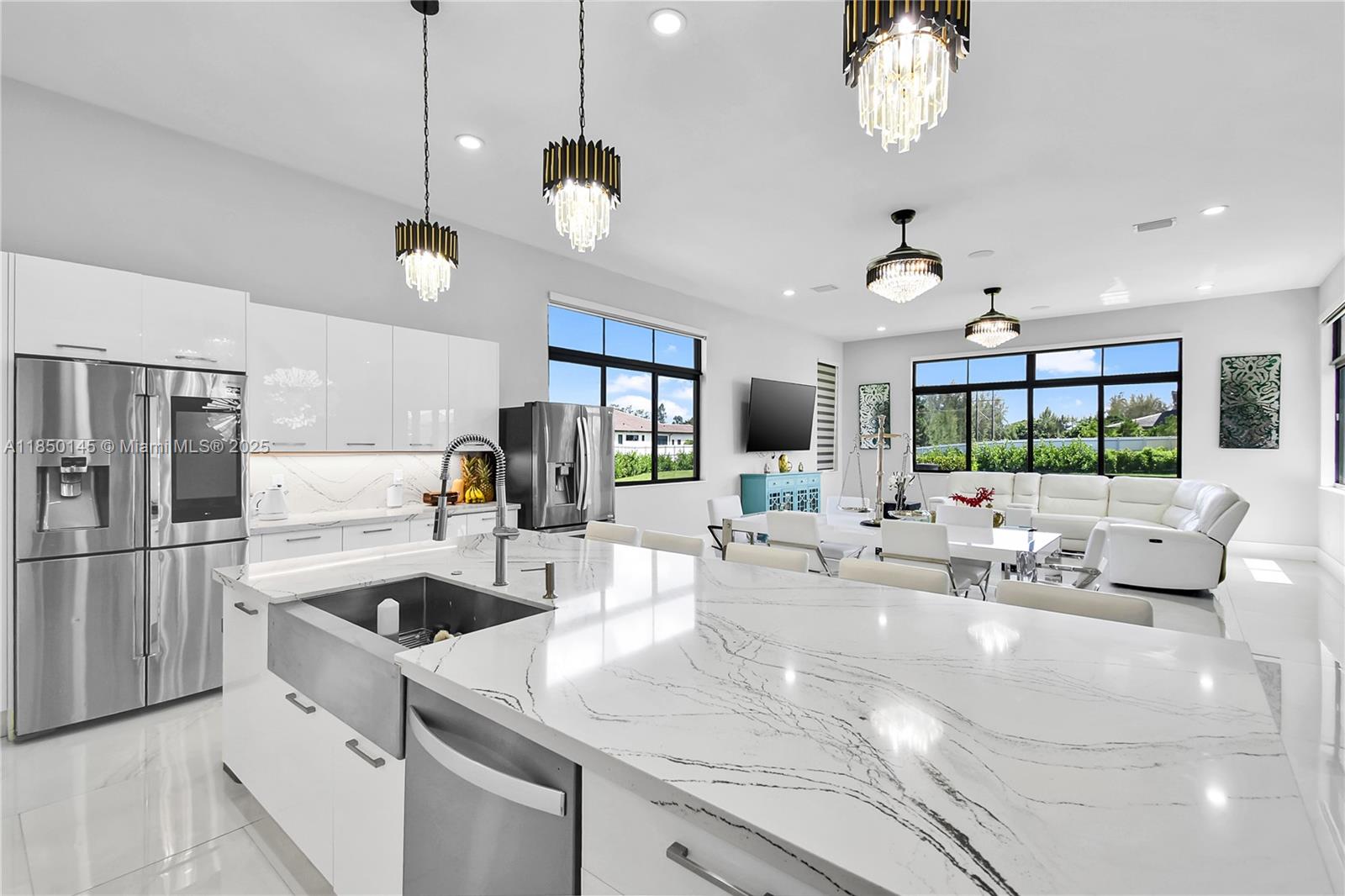 CIRCLE S ESTATES - Residential Lease