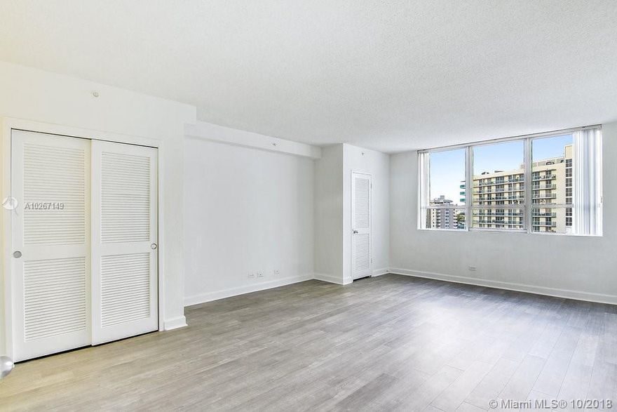 *4 WEEKS FREE & $80 PARKING SPECIAL IF MOVE IN BY 10/16/18*Welcome to Miami Beach's most exciting residential community, Flamingo South Beach. Unit faces the parking garage and has limited view. The interior features wood floors, modern kitchen with Stainless Steal appliances and granite counters. Community amenities include a fitness center, 2 resort style bay front pools surrounded by cabanas, lounge chairs and a tiki bar, a BBQ area and beach volleyball. 1 month + $1,000 deposit to move in.*No Balcony*