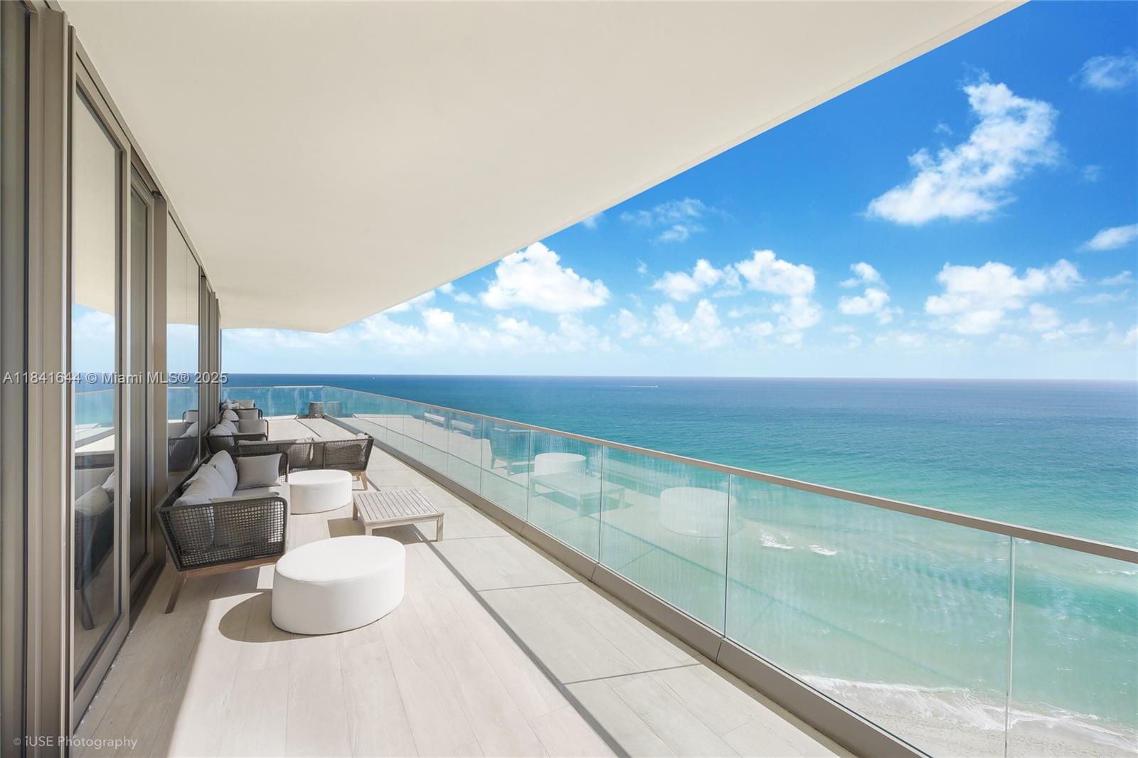 Welcome to Residences by Armani Casa. The most beautiful and large corner unit, flow through residence with unobstructed ocean, city and intracoastal views. This residence
features 4 bedroom / 5.5 bathrooms + service room masterfully distributed in 3,100 sqft of living, with a wraparound terrace with floor to ceiling windows. Exquisitely finished and
decorated to detail, comes fully furnished. Armani Casa Residences offers State-Of-The-Art Amenities; Restaurants, Bar, pool, Business Center, Spa and Fitness Center, Theater
room, Cigar and Wine Room, Children's play area, Security, Concierge + Valet parking.
