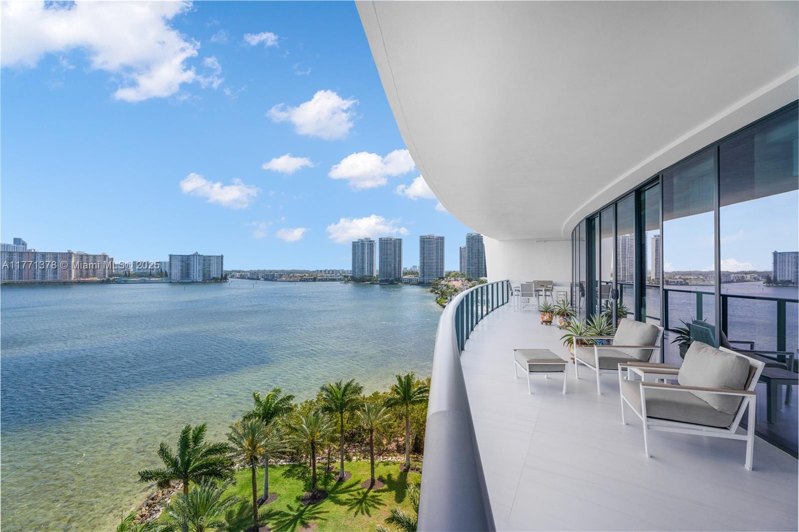 5000 Island Estates Dr 704
