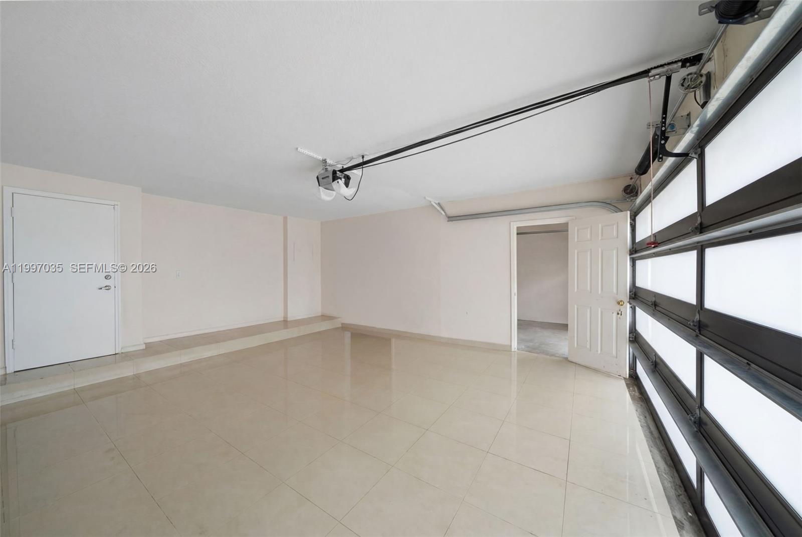 SILVER SHORES (PARCELS H - Residential
