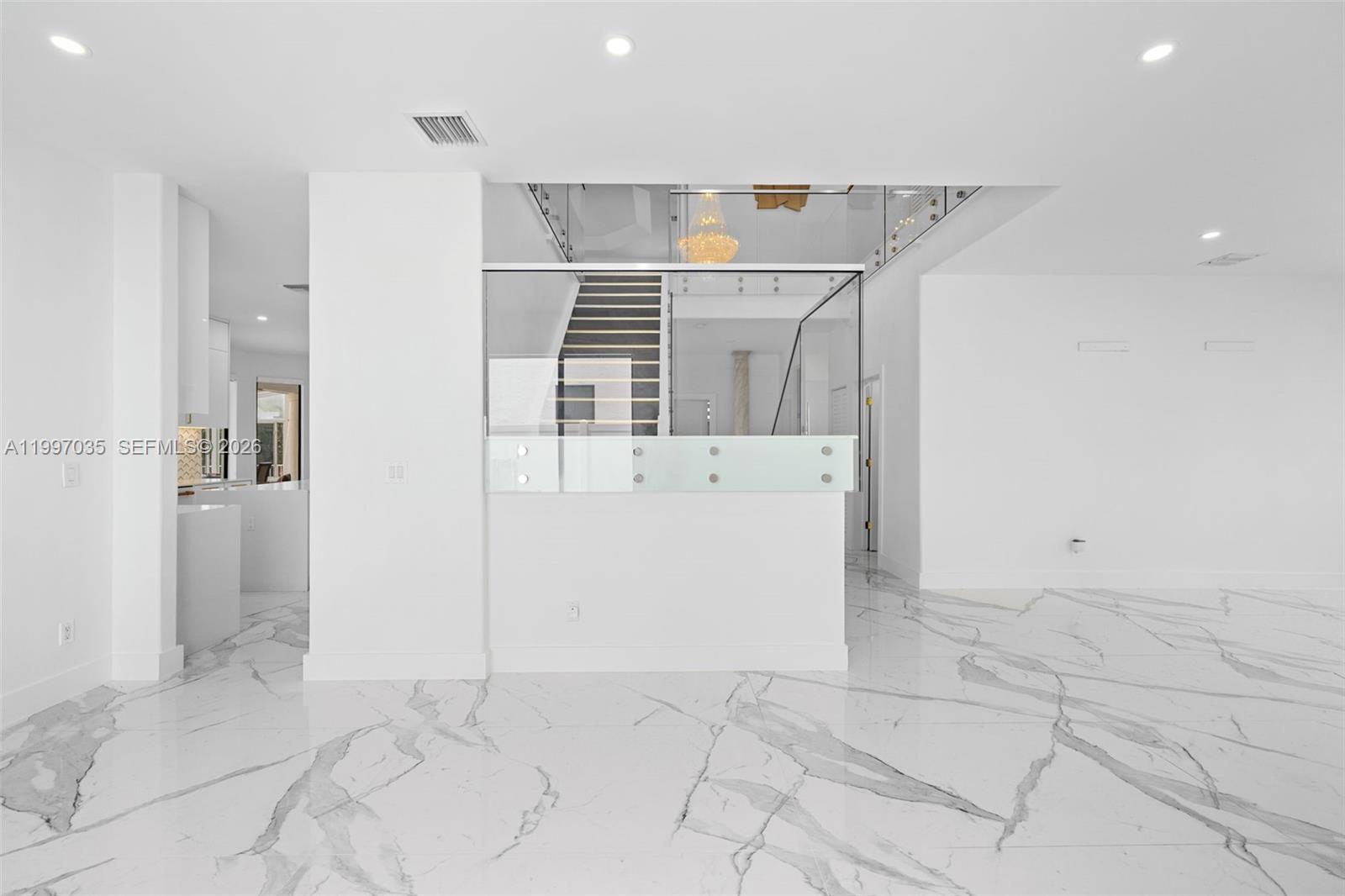 SILVER SHORES (PARCELS H - Residential