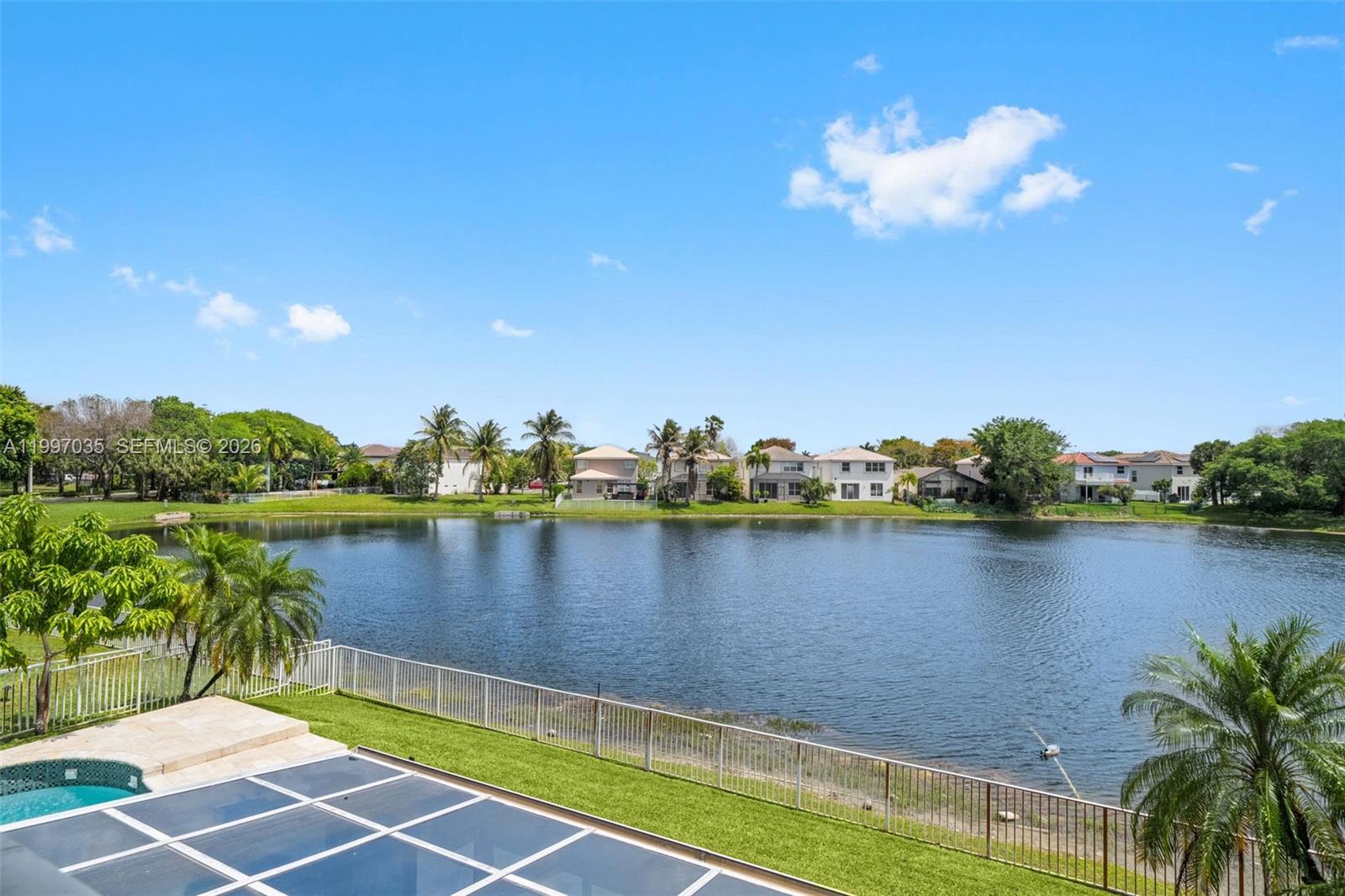 SILVER SHORES (PARCELS H - Residential