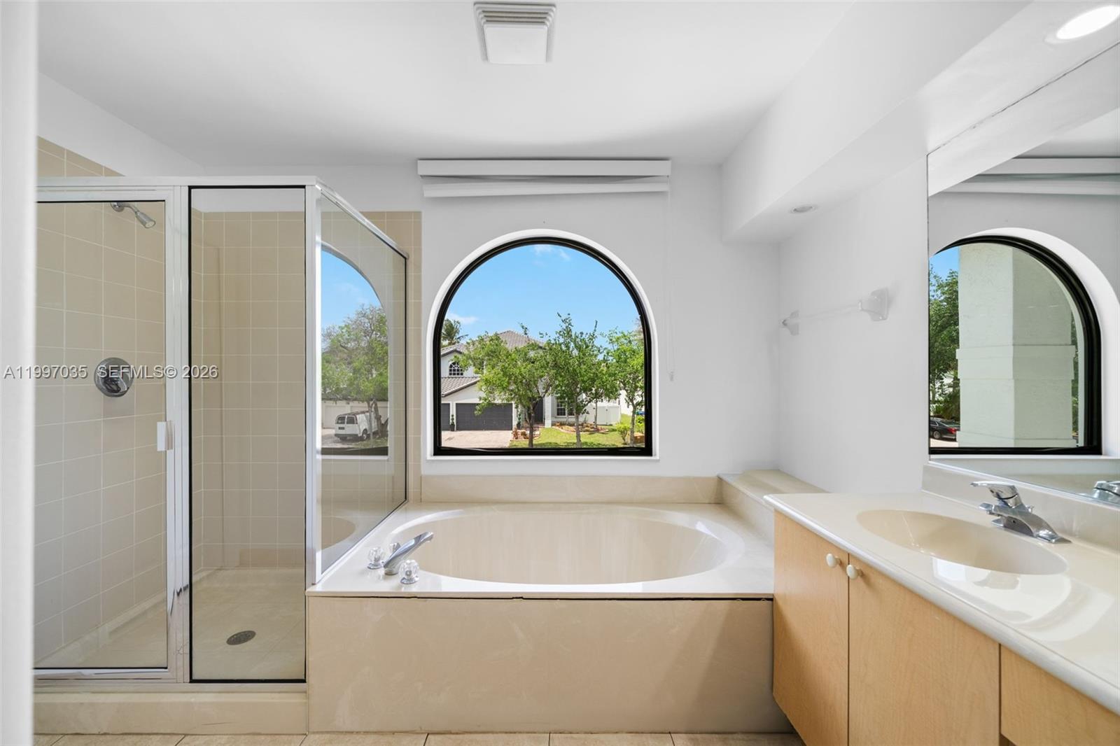 SILVER SHORES (PARCELS H - Residential