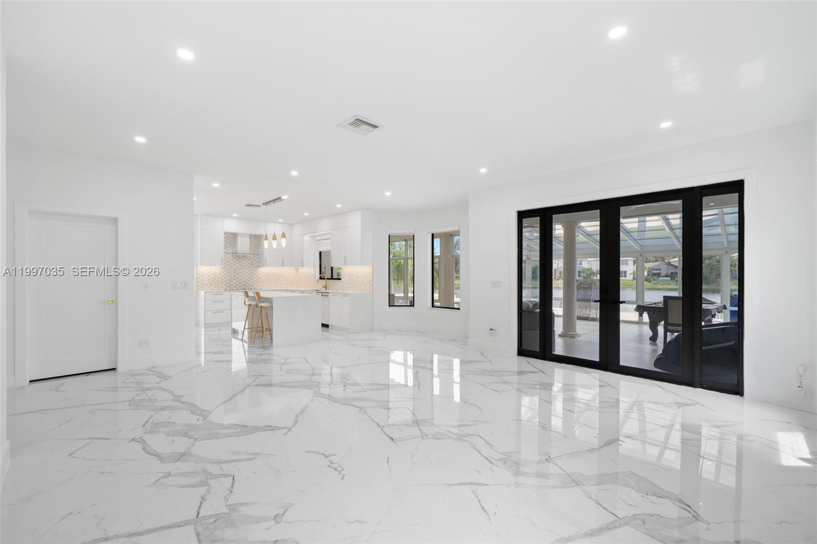 SILVER SHORES (PARCELS H - Residential