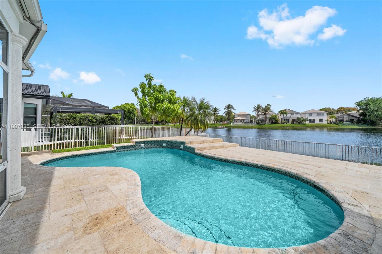 SILVER SHORES (PARCELS H - Residential