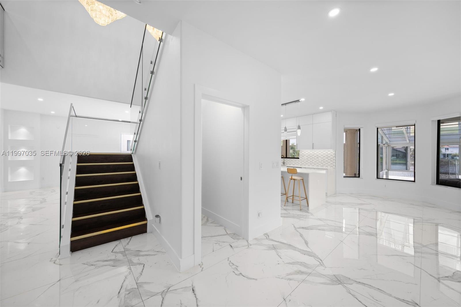 SILVER SHORES (PARCELS H - Residential