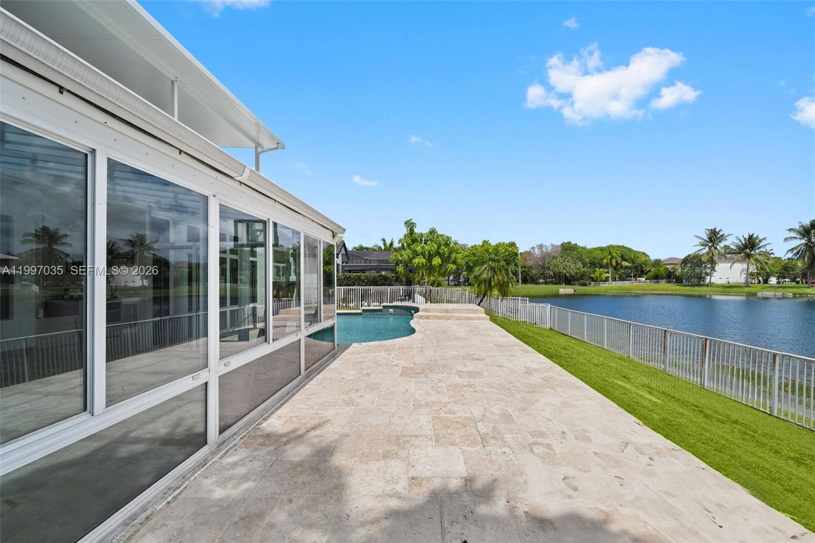 SILVER SHORES (PARCELS H - Residential