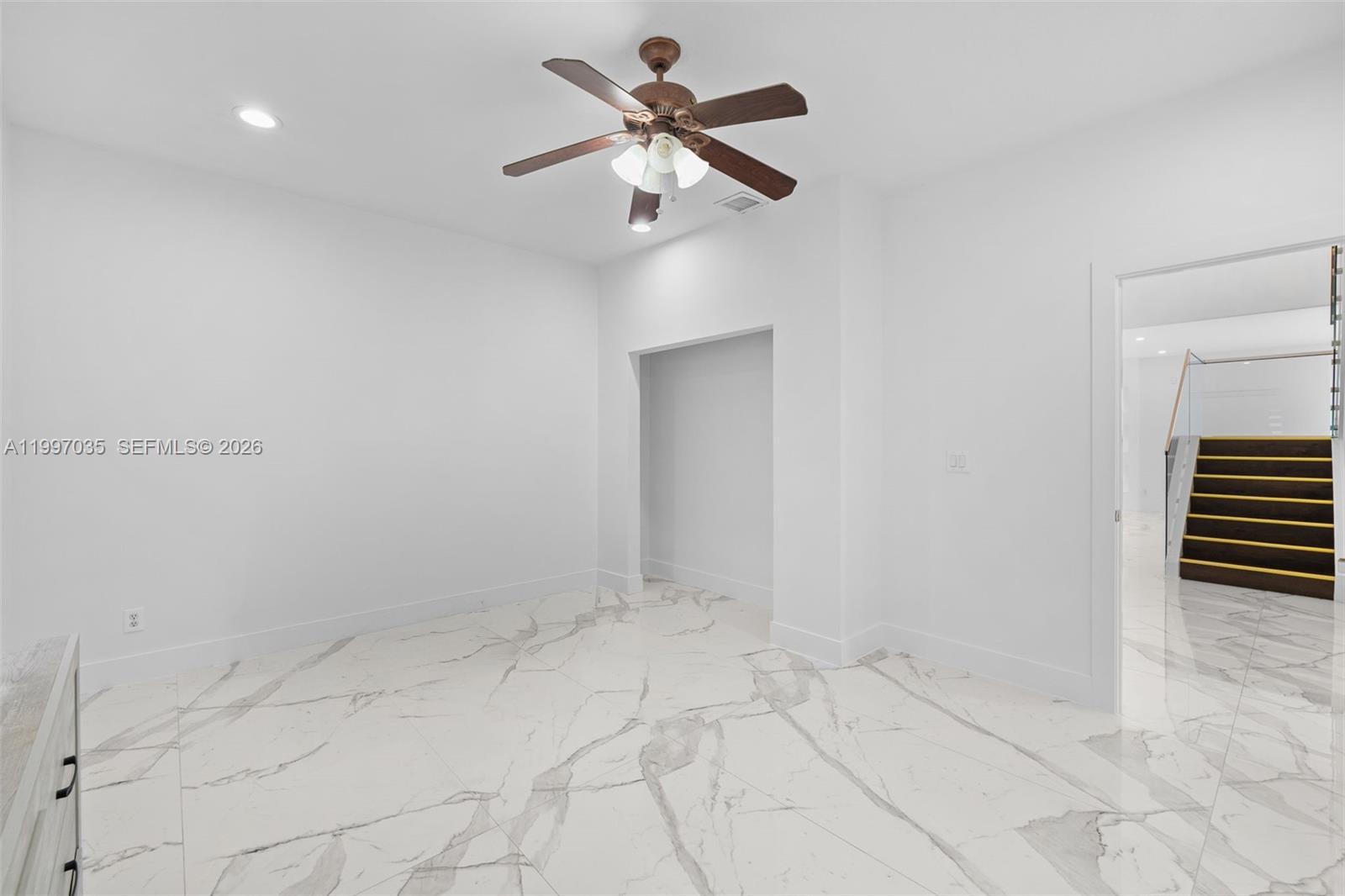 SILVER SHORES (PARCELS H - Residential