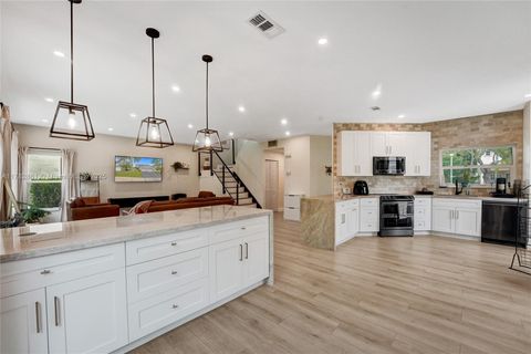 263 NW 207th Way Pembroke Pines FL 33029