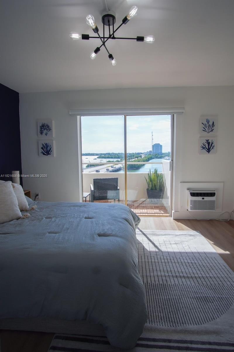 BAYSHORE YACHT & TENNIS C - Residential