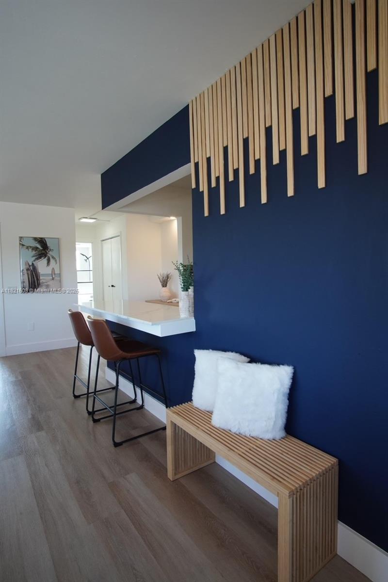 BAYSHORE YACHT & TENNIS C - Residential