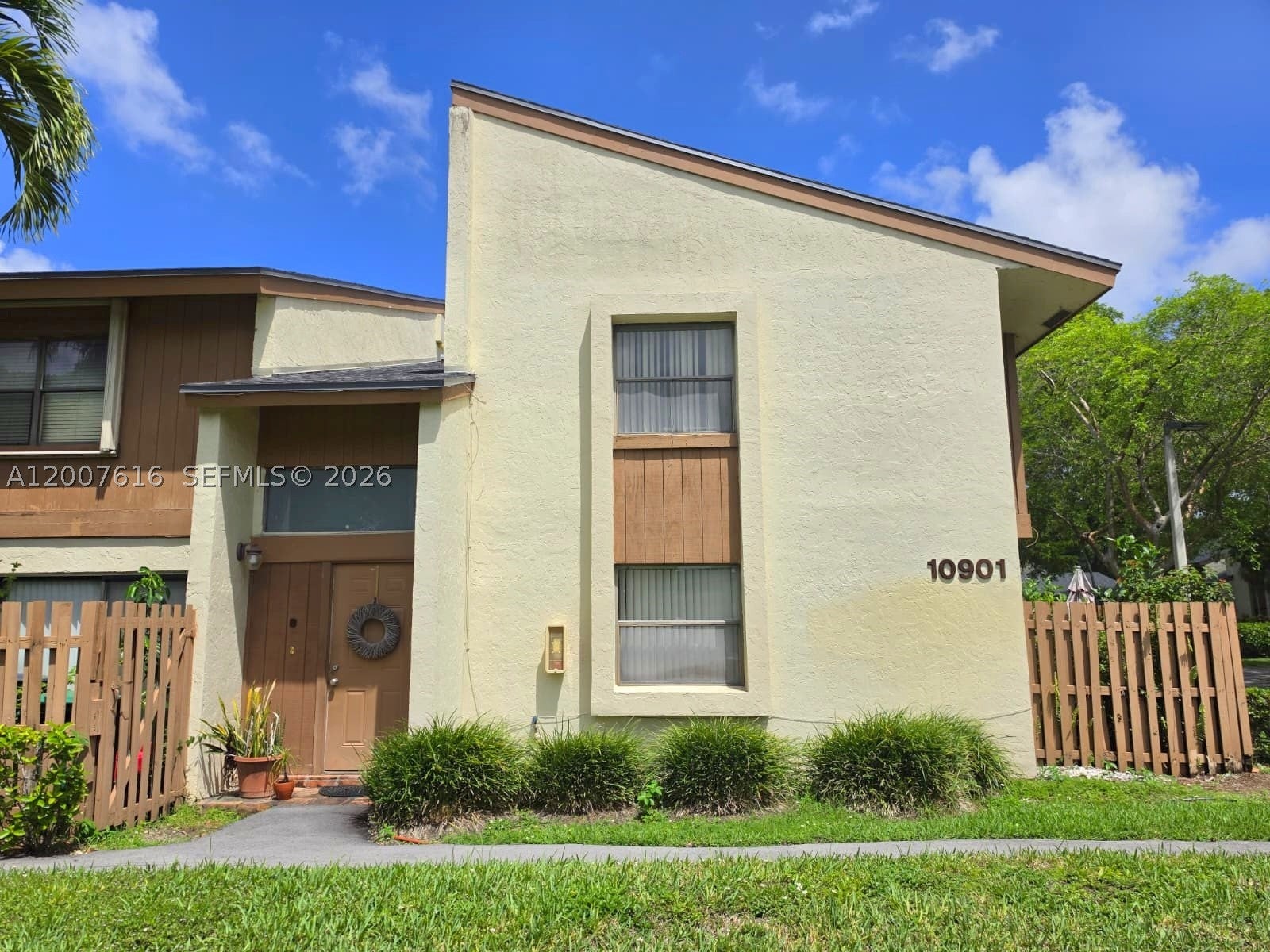 10901 SW 113th Pl