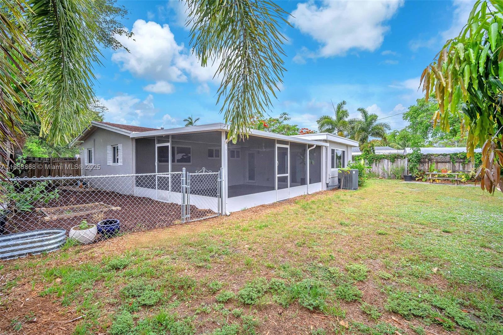 FAIRFAX BROLLIAR ADD SEC - Residential