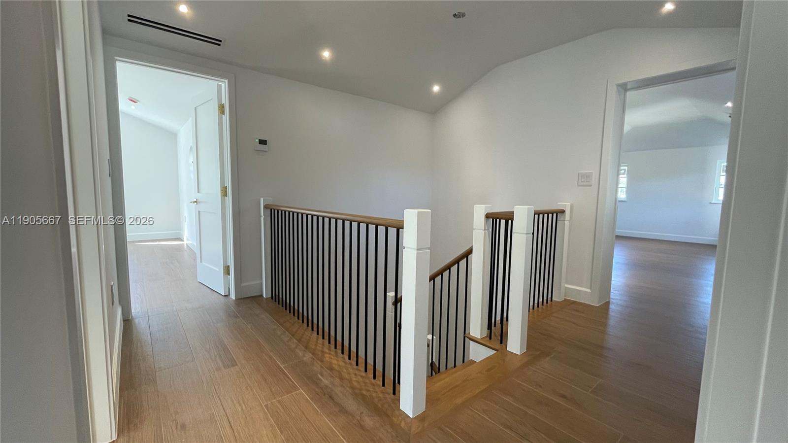 CORAL GABLES RIVIERA SEC - Residential