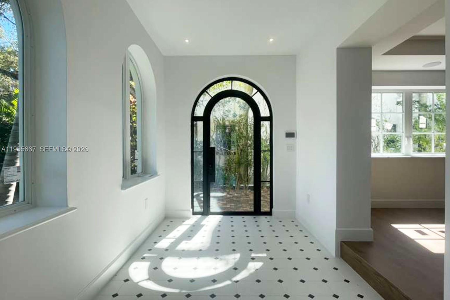 CORAL GABLES RIVIERA SEC - Residential