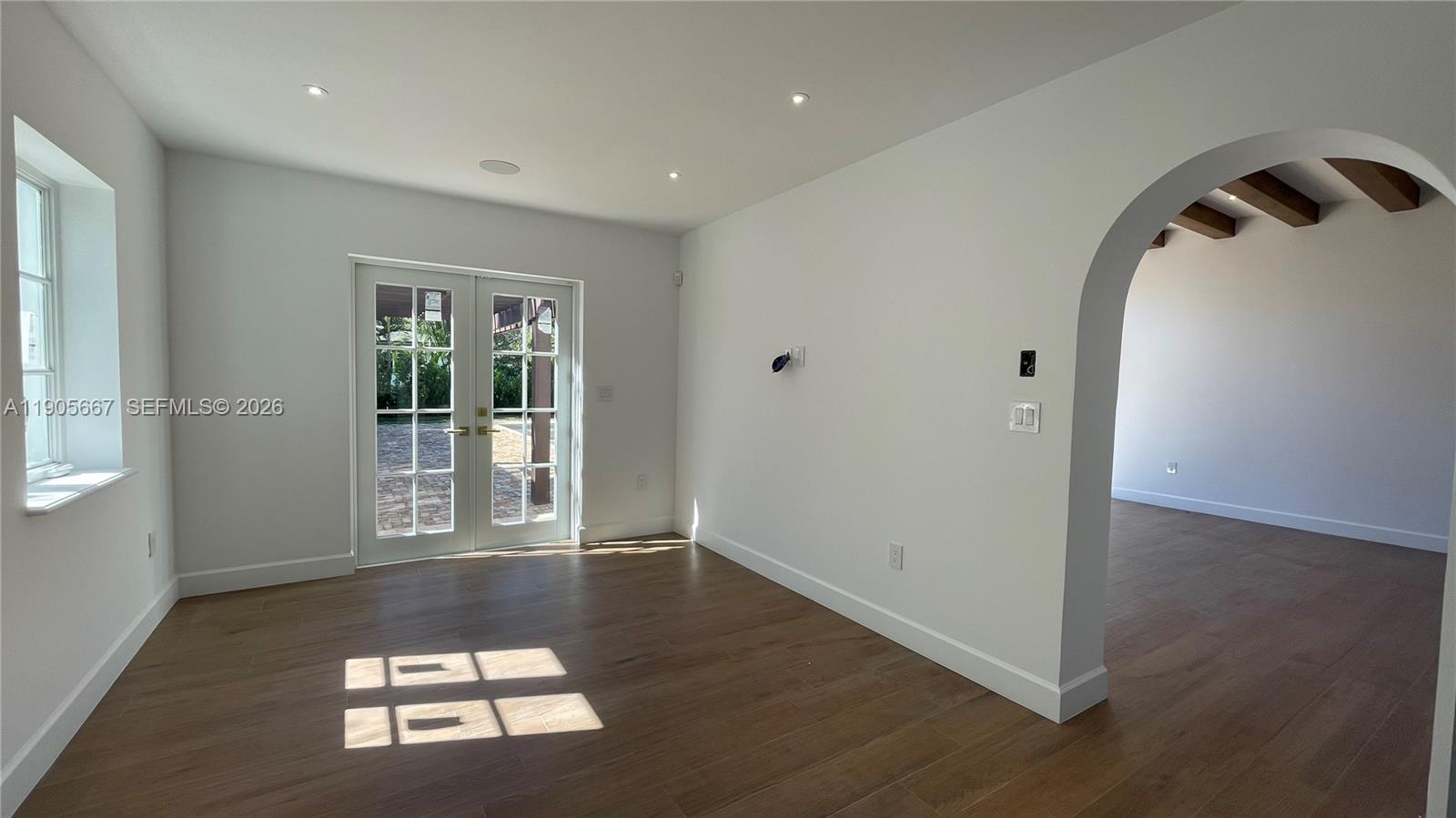 CORAL GABLES RIVIERA SEC - Residential