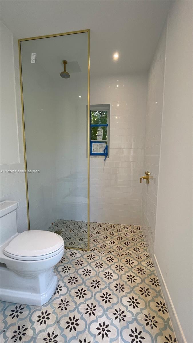 CORAL GABLES RIVIERA SEC - Residential