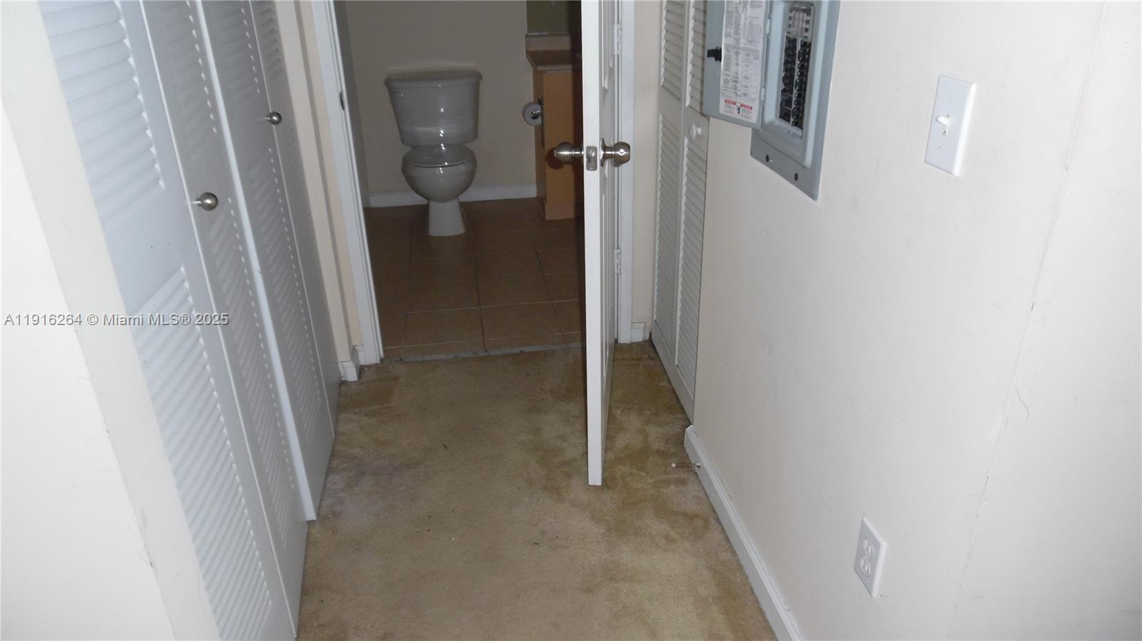 REGENT PARK CONDO - Residential