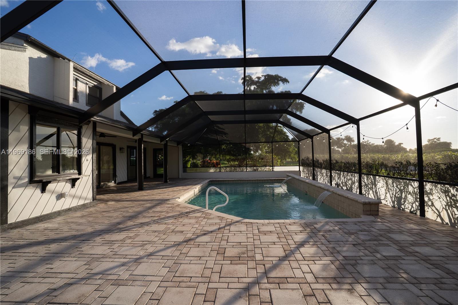 THE FOREST - Residential