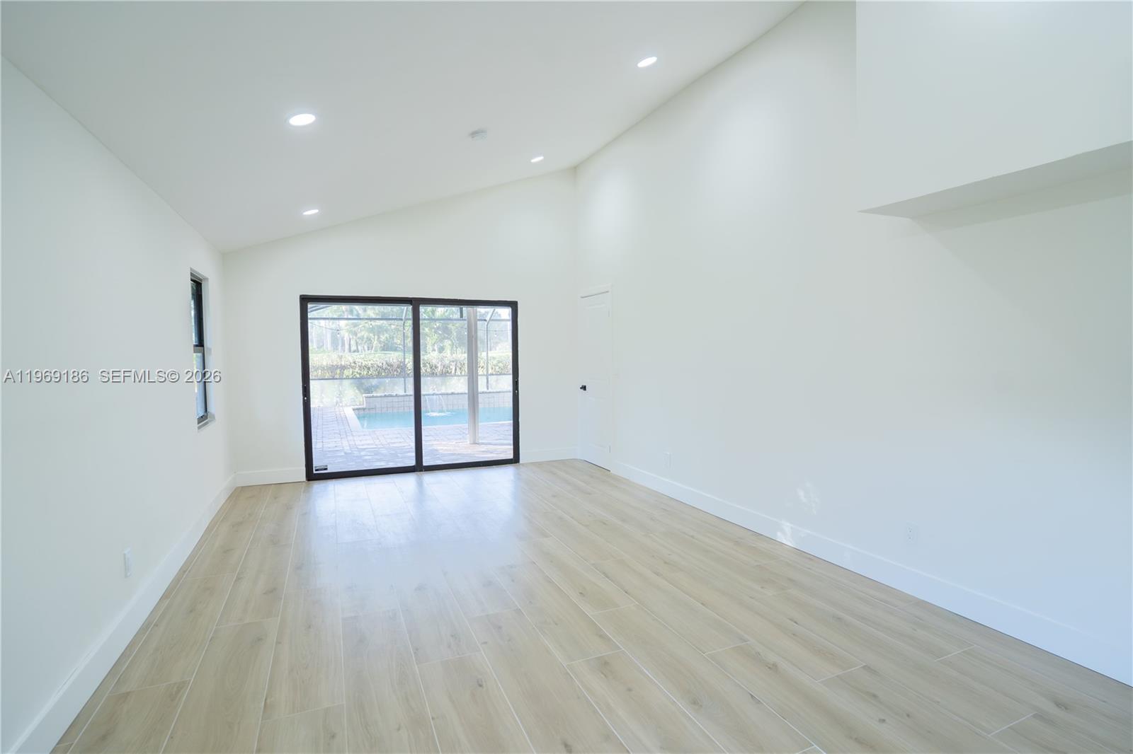 THE FOREST - Residential