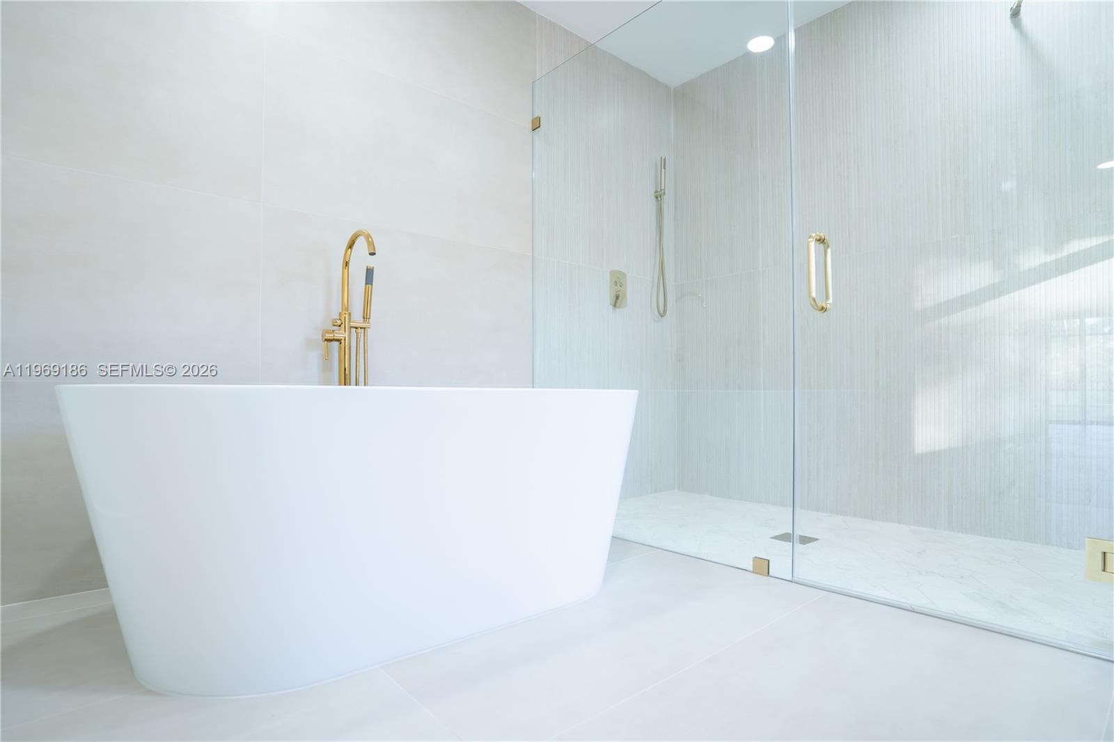 THE FOREST - Residential