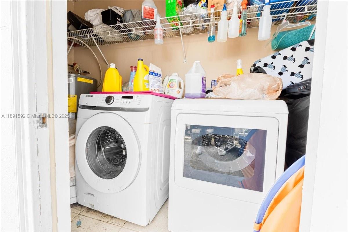 SUNLAND PARK SECTION 2 - Residential