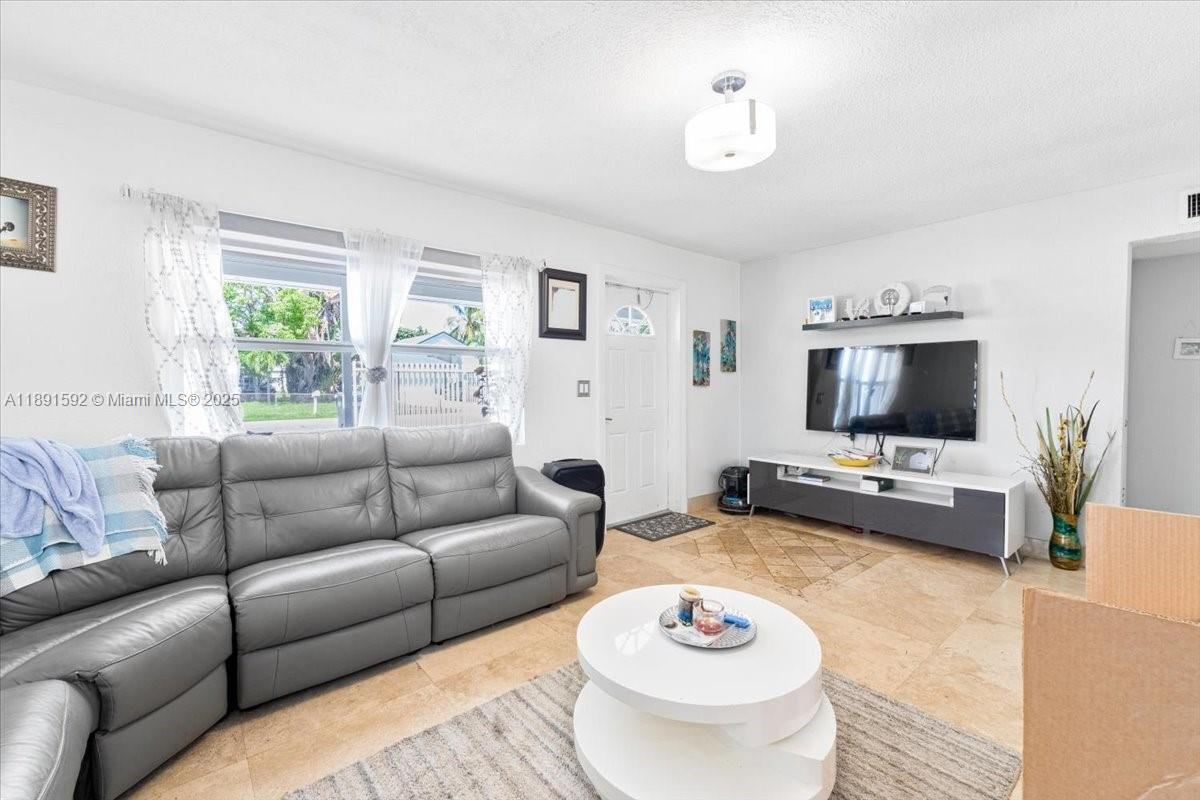 SUNLAND PARK SECTION 2 - Residential