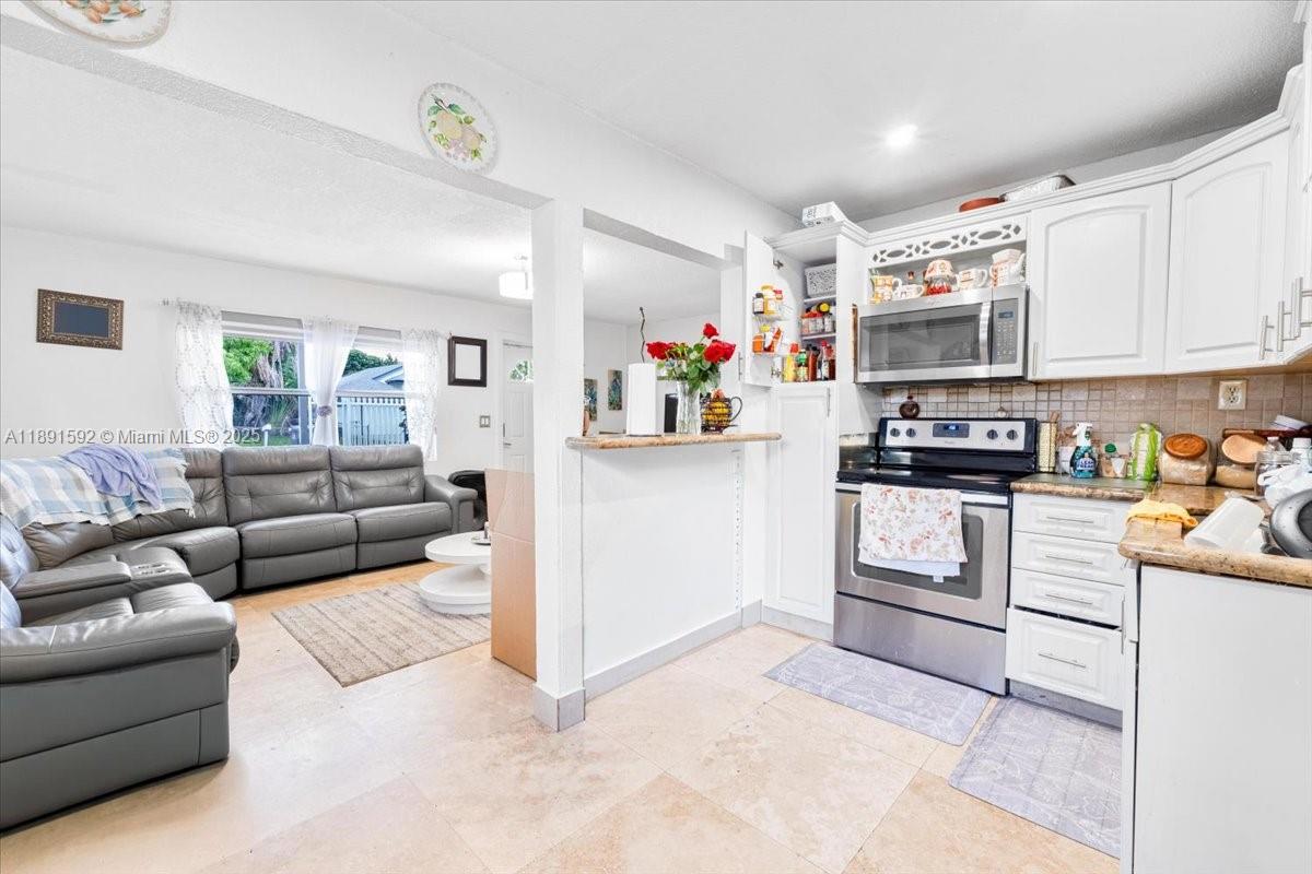 SUNLAND PARK SECTION 2 - Residential