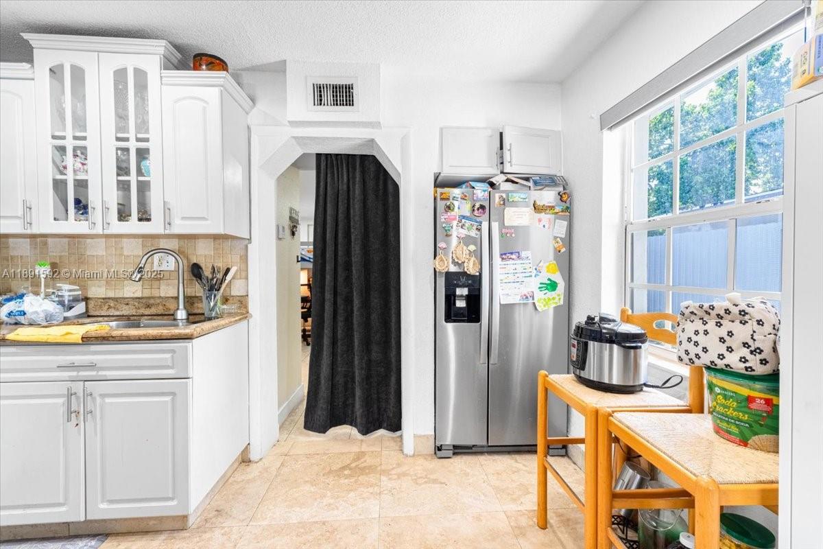 SUNLAND PARK SECTION 2 - Residential