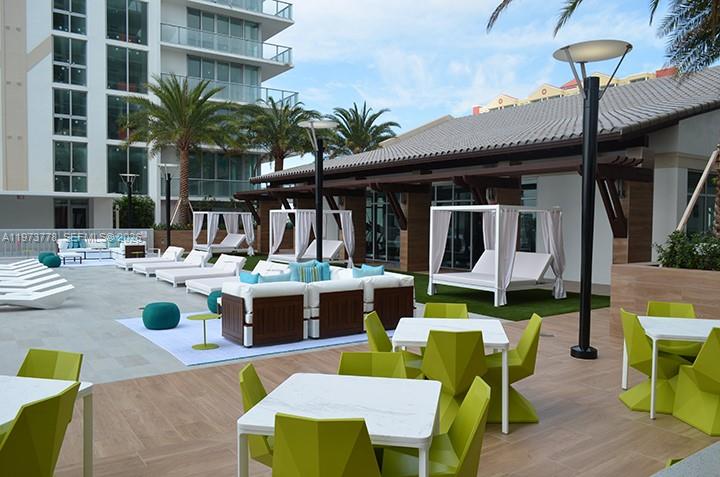 PARQUE TOWERS CONDO - Residential