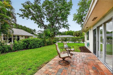 Tiny photo for 6989 Clover Ct, Lake Worth, FL 33467 (MLS # A12022074)
