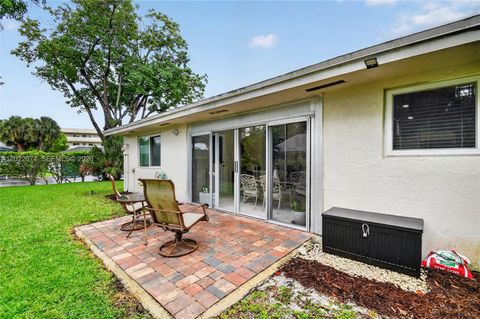 Tiny photo for 6989 Clover Ct, Lake Worth, FL 33467 (MLS # A12022074)