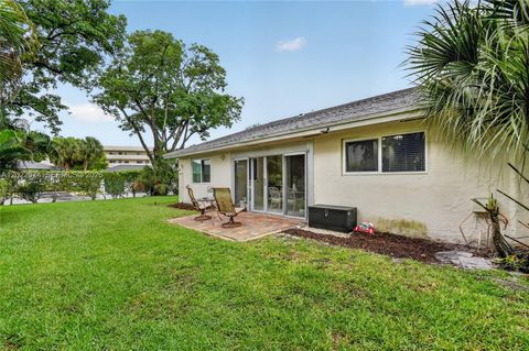 Tiny photo for 6989 Clover Ct, Lake Worth, FL 33467 (MLS # A12022074)