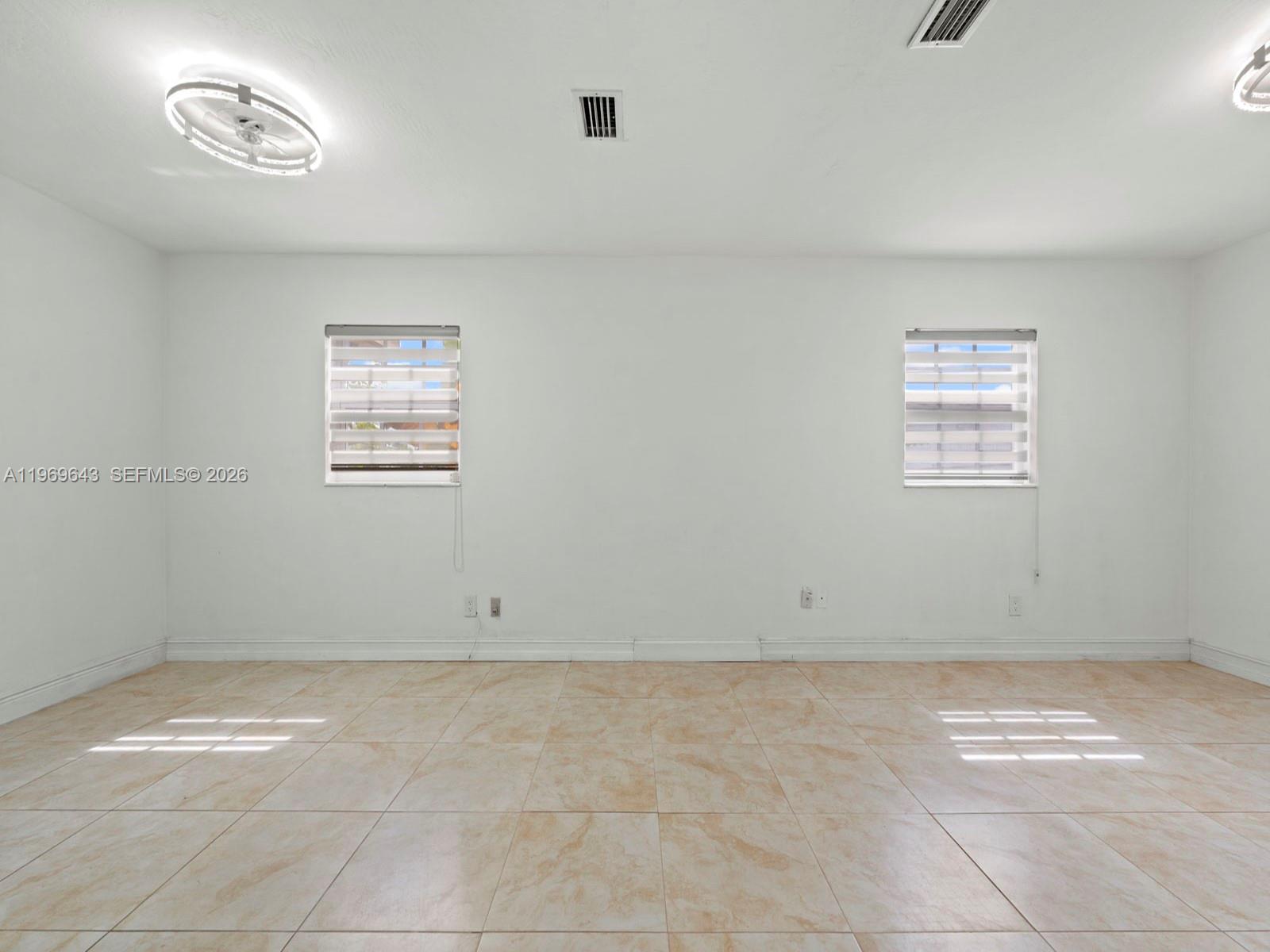 SOUTHERN ESTS 3RD ADDN - Residential Lease