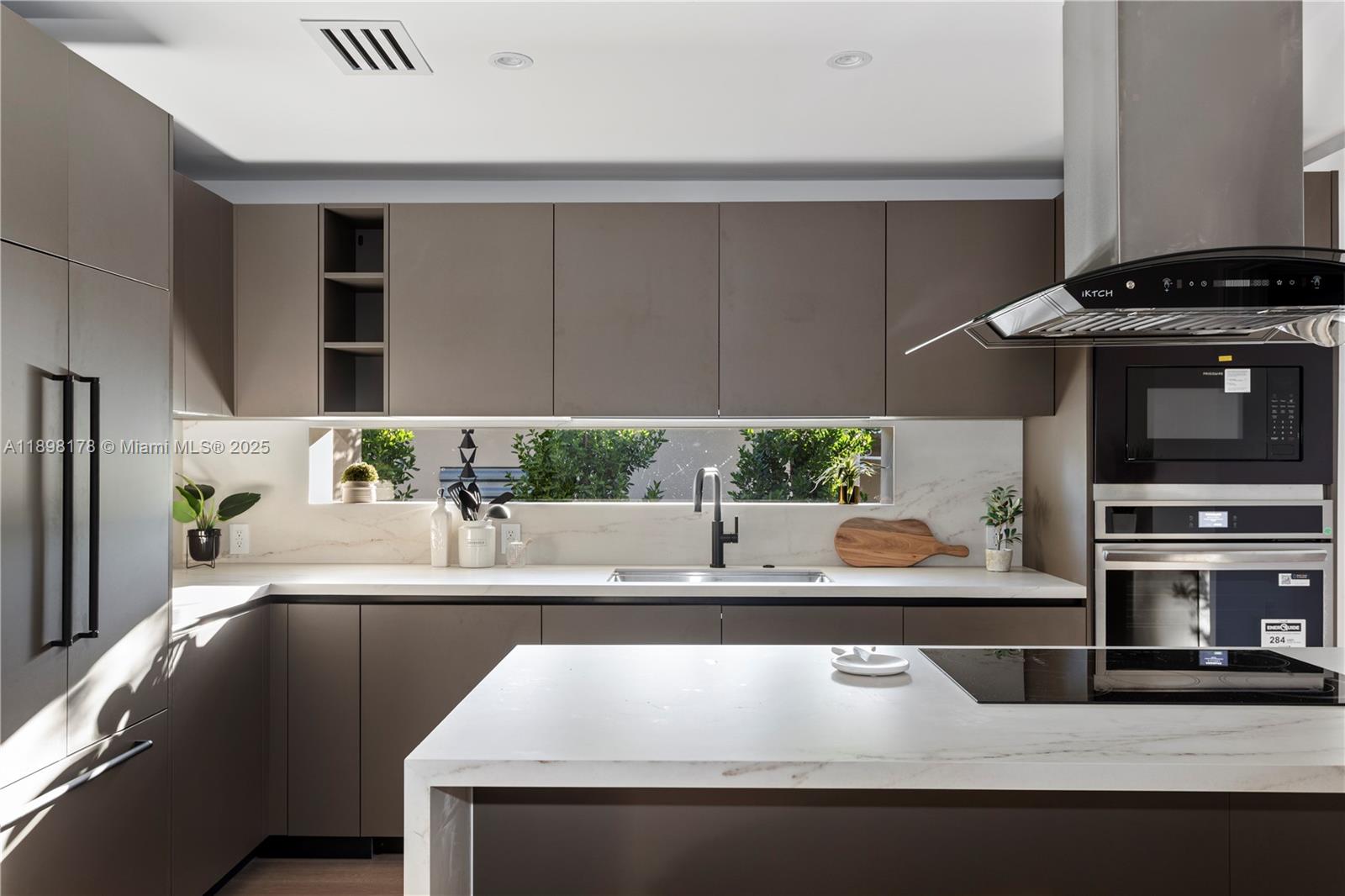 SILVER CREST - Residential