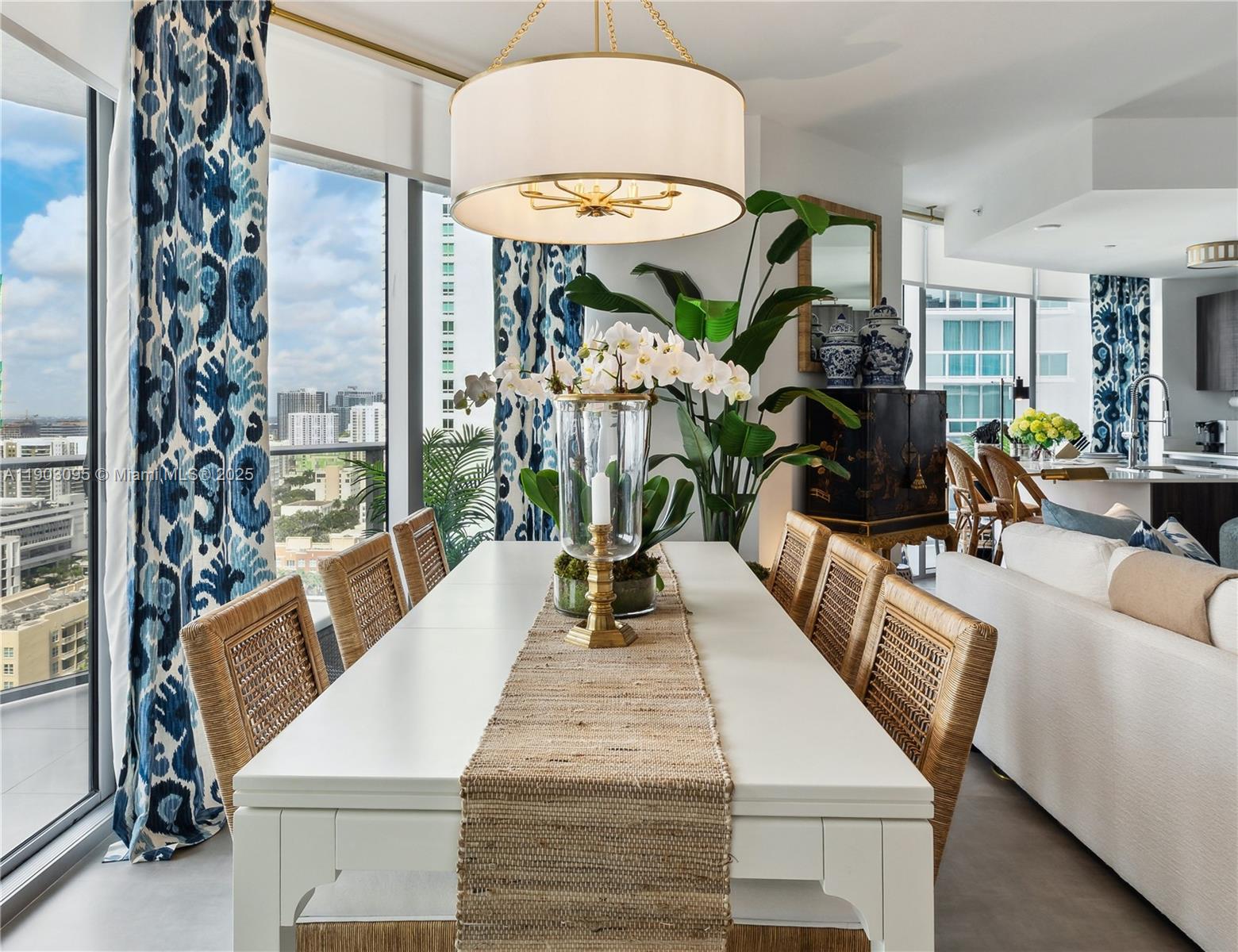 ARIA ON THE BAY CONDO - Residential