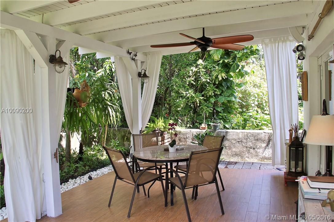 Granada Place Add 01 - Residential