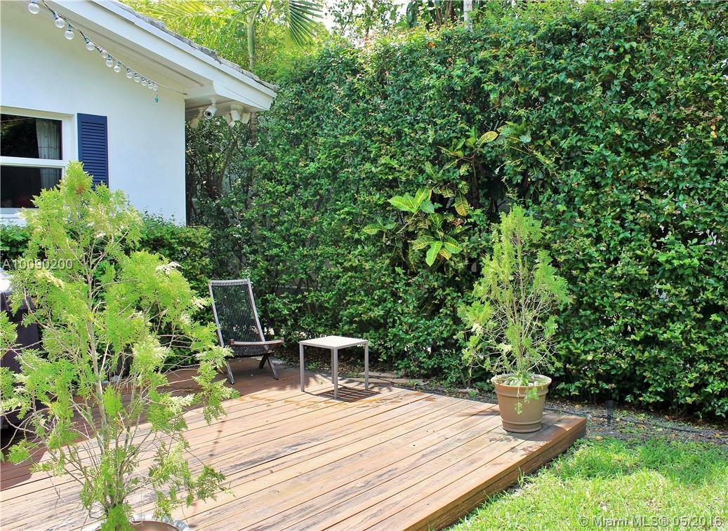 Granada Place Add 01 - Residential