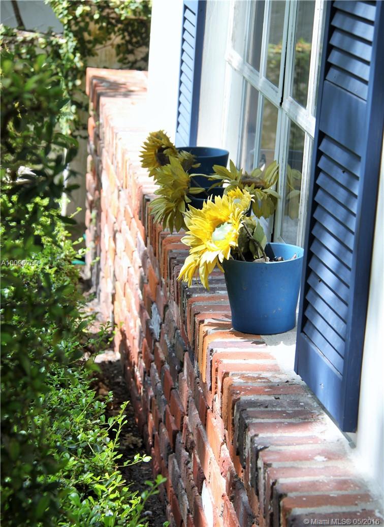 Granada Place Add 01 - Residential