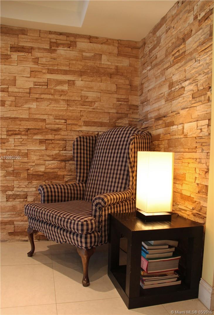 Granada Place Add 01 - Residential