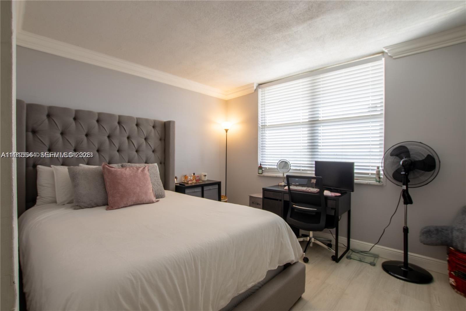 CORONADO AT JACARANDA PHA - Residential