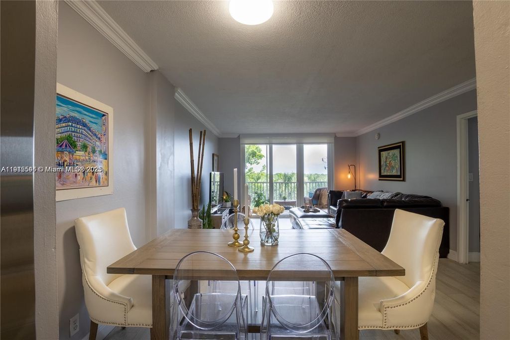 Photo of 250 Jacaranda Dr #506, Plantation, FL 33324 (MLS # A11915544)