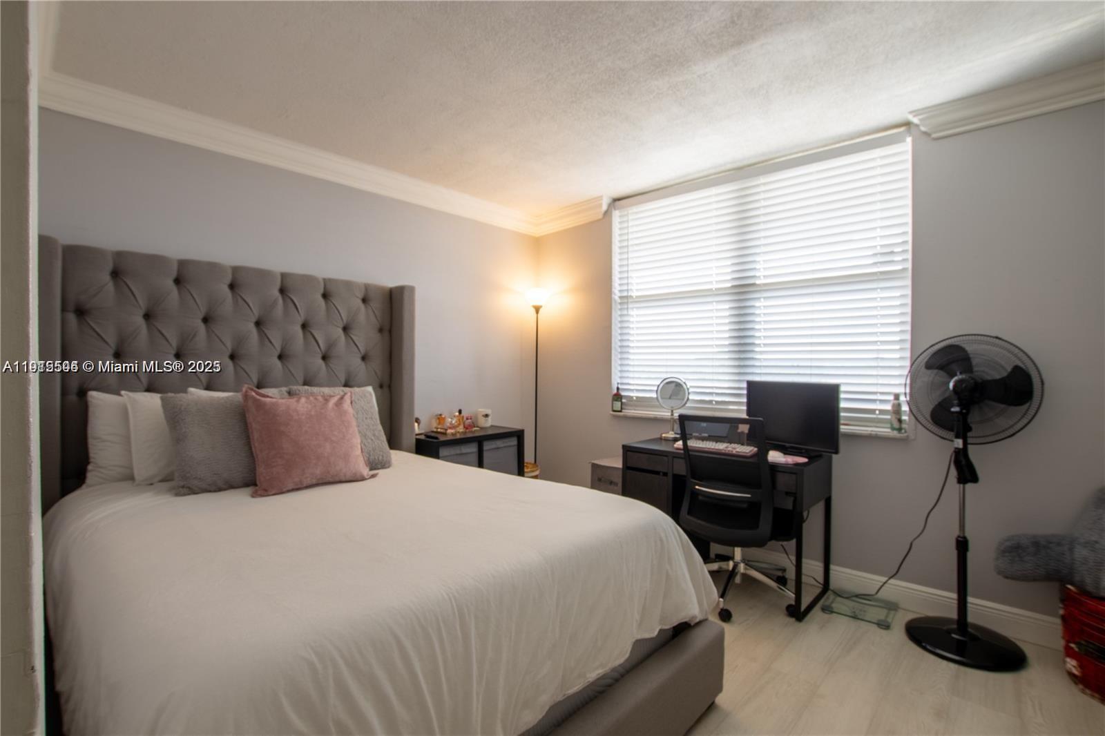 CORONADO AT JACARANDA PHA - Residential