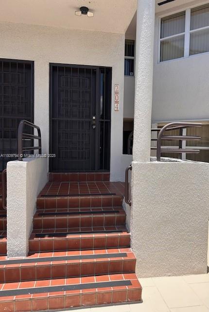 11201 Nw 7th St 204, Sweetwater, Miami-Dade County, Florida - 2 Bedrooms  
2 Bathrooms - 